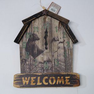 "Welcome" Wooden Barn Clock Barn Wood Rustic Finish Tractor Supply Company - NWT
